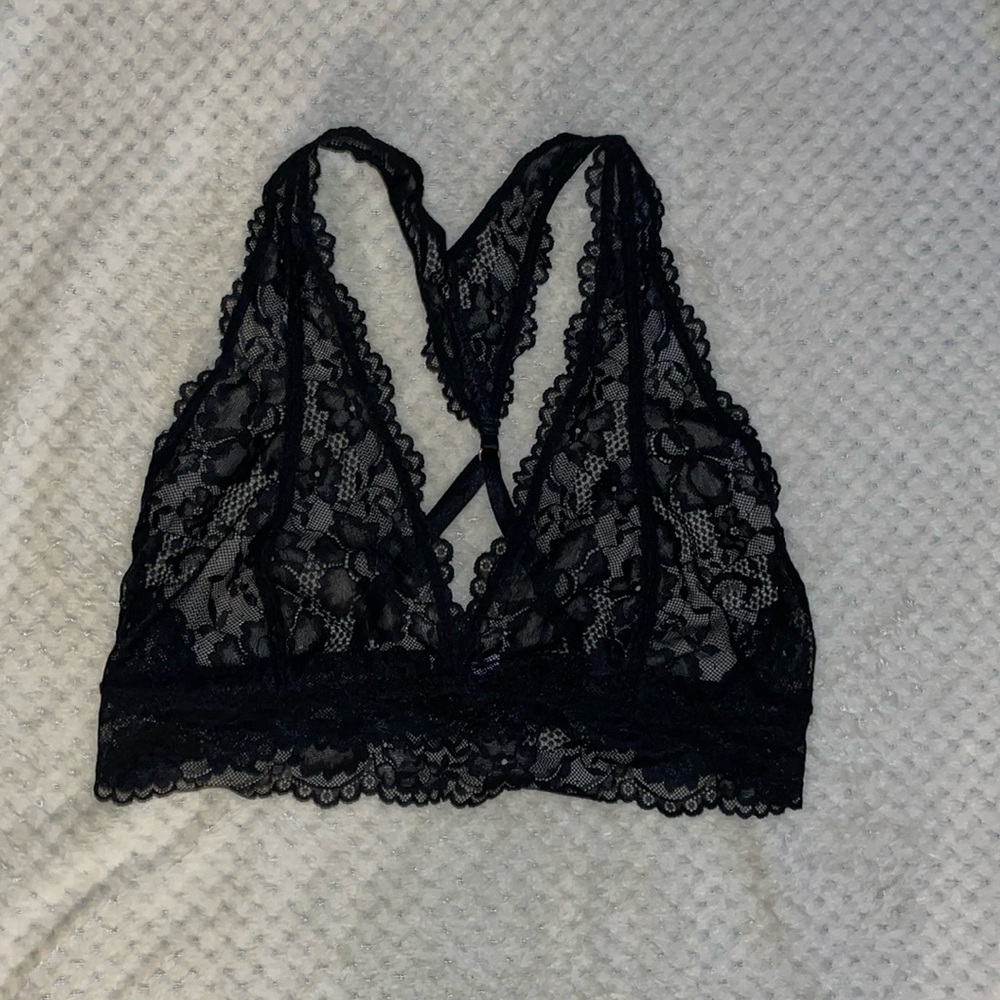 Savage X Fenty Black Lace Racerback Bralette M